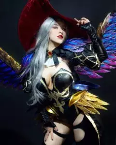 alice-cosplay-by-larissarochefort