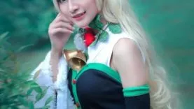 odette-xmas-cosplay
