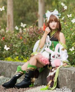 chang-e-cosplay-imagine