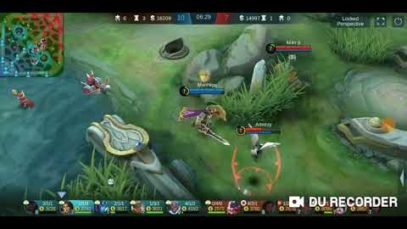 Example of how to catching a flying bird