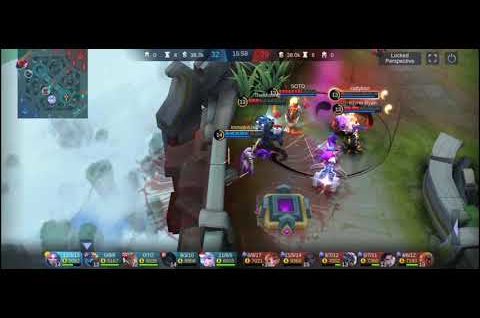 Luo Yi being chased by their entire team